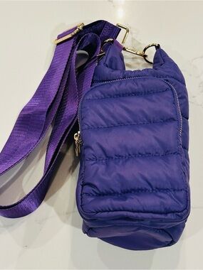 Wanderfull Quilted Hydration Crossbody Bag Violet Purple Water Bottle Carrier